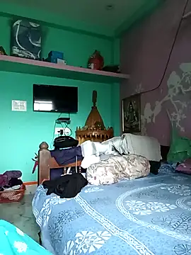 Desi couple305 online show from September 14, 2025, 7:31 am