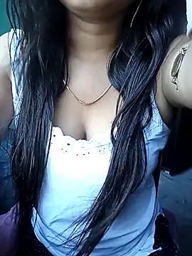 Desi couple305 online show from October 9, 2025, 1:50 am