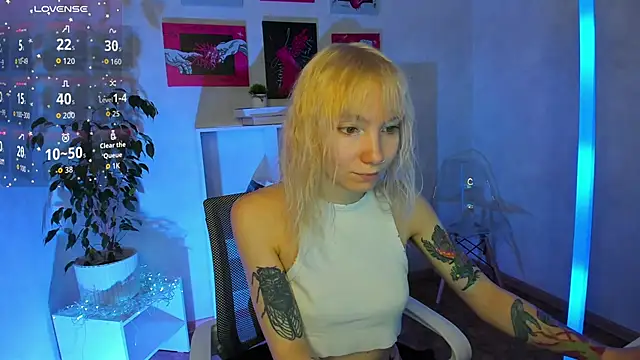 Snapshot of tattoo_art_baby chatting on November 26, 2025, 8:25 am tattoo art baby online show from November 26, 2025, 8:25 am