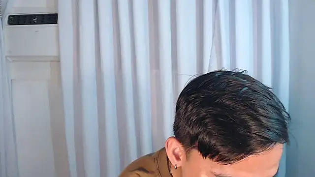 Snapshot of asian_dai chatting on November 26, 2025, 5:51 am asian dai online show from November 26, 2025, 5:51 am