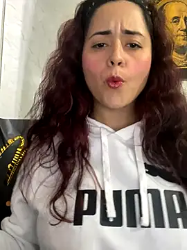 Snapshot of candy__fox_ chatting on September 28, 2025, 9:55 pm candy fox online show from September 28, 2025, 9:55 pm