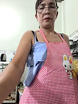 Tina 2pp online show from December 17, 2025, 1:54 am