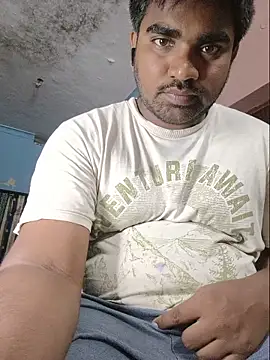 Snapshot of Harsha_Happy chatting on May 13, 2026, 11:45 pm Harsha Happy online show from May 13, 2026, 11:45 pm