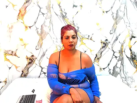 indianerotica69 online show from September 10, 2025, 5:50 am