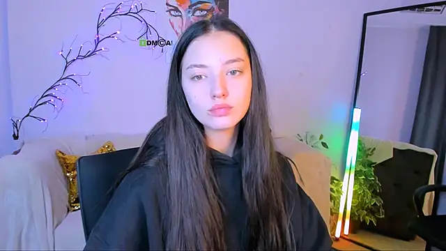 Snapshot of miki-niki chatting on September 16, 2025, 5:19 am miki-niki online show from September 16, 2025, 5:19 am