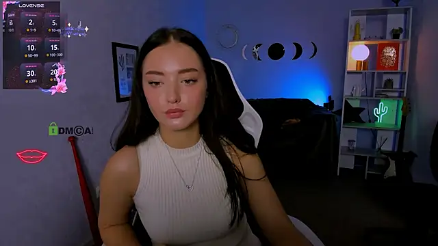 Snapshot of miki-niki chatting on October 2, 2025, 12:30 pm miki-niki online show from October 2, 2025, 12:30 pm