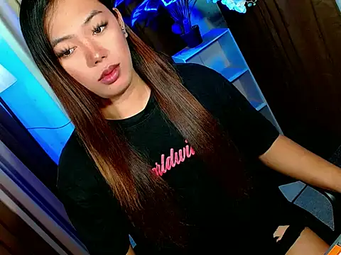 bigfattycocksonya27 online show from February 4, 2026, 10:21 am