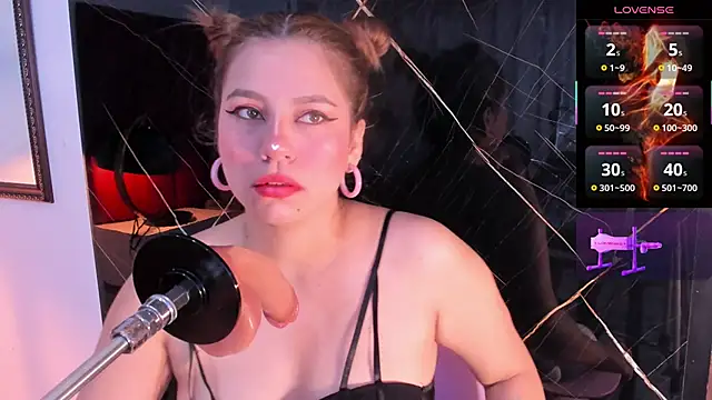 Snapshot of abby_blond_ chatting on November 29, 2025, 12:05 pm abby blond online show from November 29, 2025, 12:05 pm