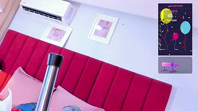 Snapshot of abby_blond_ chatting on November 13, 2025, 12:31 pm abby blond online show from November 13, 2025, 12:31 pm