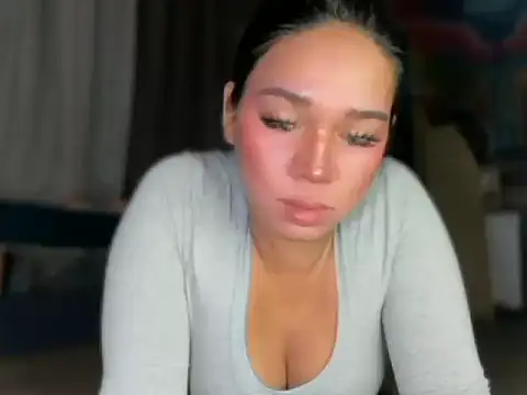 Snapshot of SimplyDark_Denice chatting on June 21, 2026, 5:30 pm SimplyDark Denice online show from June 21, 2026, 5:30 pm