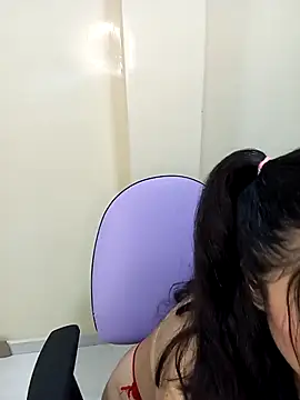 Snapshot of lunna_07 chatting on November 15, 2025, 3:38 pm lunna 07 online show from November 15, 2025, 3:38 pm