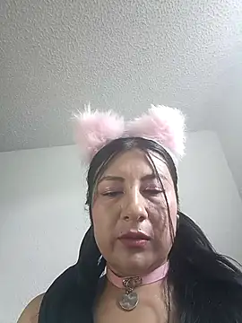 lunna 07 online show from January 15, 2026, 2:31 pm