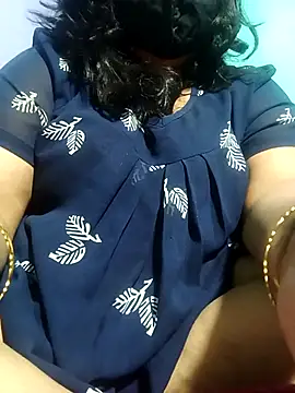 Snapshot of pushpak32 chatting on November 21, 2025, 10:20 pm pushpak32 online show from November 21, 2025, 10:20 pm