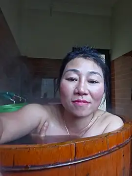 Snapshot of babychill09 chatting on November 24, 2025, 10:04 am babychill09 online show from November 24, 2025, 10:04 am