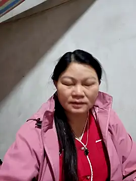 yoowwmr online show from November 17, 2025, 12:14 am