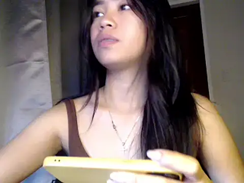 candycrushyyy online show from November 22, 2025, 8:08 pm