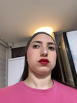 AndieJones  online show from November 18, 2025, 12:19 pm