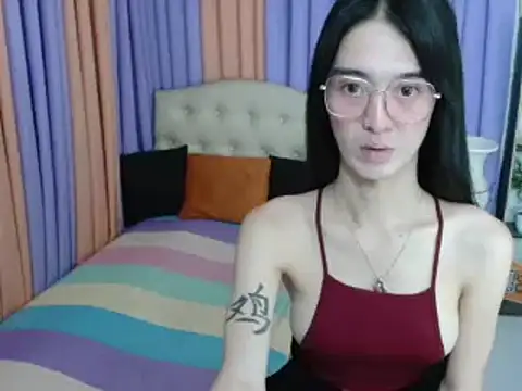 Snapshot of XxTsUncutAskaxX chatting on December 1, 2025, 4:41 pm XxTsUncutAskaxX online show from December 1, 2025, 4:41 pm