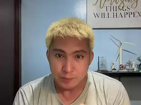 lovely jay online show from February 22, 2026, 7:37 pm