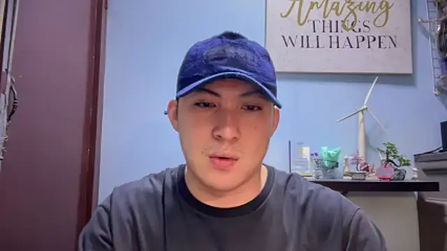 Snapshot of lovely_jay chatting on November 24, 2025, 7:03 pm lovely jay online show from November 24, 2025, 7:03 pm