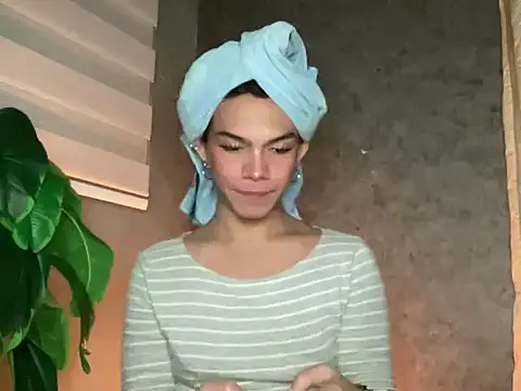 Misselliefayexxx online show from September 15, 2025, 7:47 pm