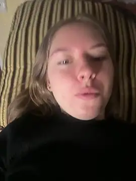 Tomyris yuki online show from November 10, 2025, 6:18 am