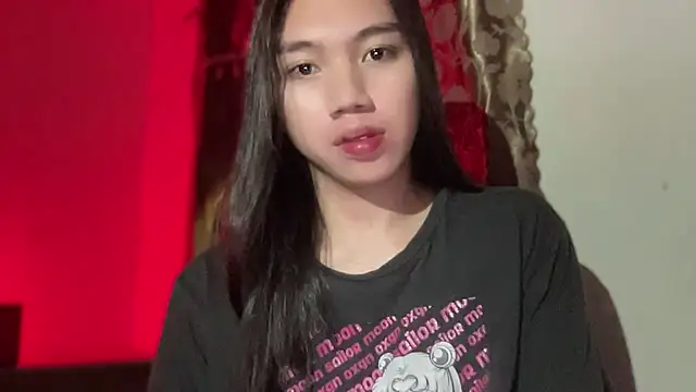 kat mire online show from October 13, 2025, 5:36 pm