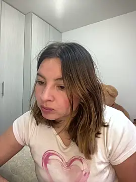 Snapshot of ADHARAMILLER__1111 chatting on September 27, 2025, 11:44 pm ADHARAMILLER 1111 online show from September 27, 2025, 11:44 pm