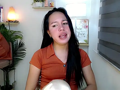 Snapshot of kimbratx chatting on February 4, 2026, 10:27 pm kimbratx online show from February 4, 2026, 10:27 pm