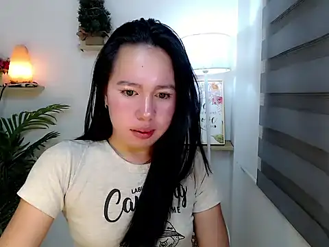 Snapshot of kimbratx chatting on December 2, 2025, 10:33 pm kimbratx online show from December 2, 2025, 10:33 pm