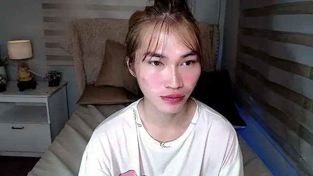 Snapshot of lovelychanel69xx chatting on October 30, 2025, 10:39 pm lovelychanel69xx online show from October 30, 2025, 10:39 pm