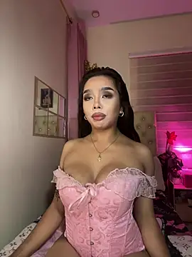 Snapshot of MoniqueCeleste chatting on June 26, 2026, 7:09 pm MoniqueCeleste online show from June 26, 2026, 7:09 pm