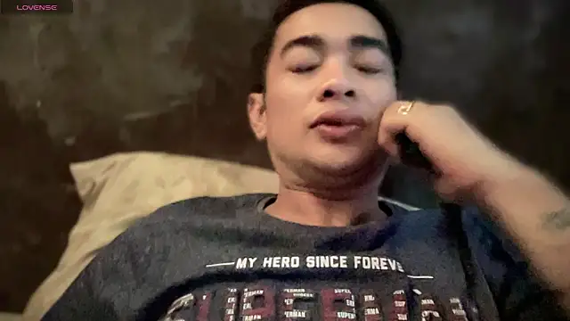 Snapshot of popmycherryxxx chatting on December 18, 2025, 5:01 am popmycherryxxx online show from December 18, 2025, 5:01 am