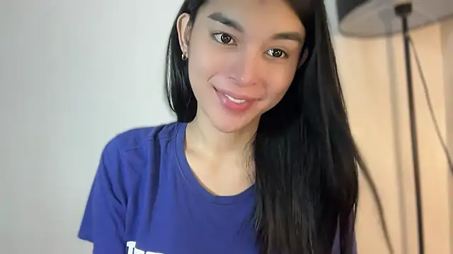 Snapshot of asiansmilexx chatting on October 26, 2025, 1:55 pm asiansmilexx online show from October 26, 2025, 1:55 pm