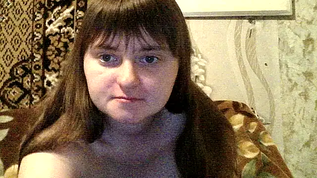 Snapshot of LuckyLust11 chatting on September 22, 2025, 7:42 pm LuckyLust11 online show from September 22, 2025, 7:42 pm