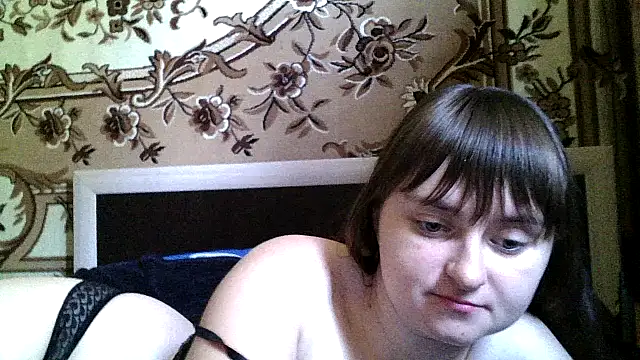 Snapshot of LuckyLust11 chatting on September 10, 2025, 9:41 am LuckyLust11 online show from September 10, 2025, 9:41 am