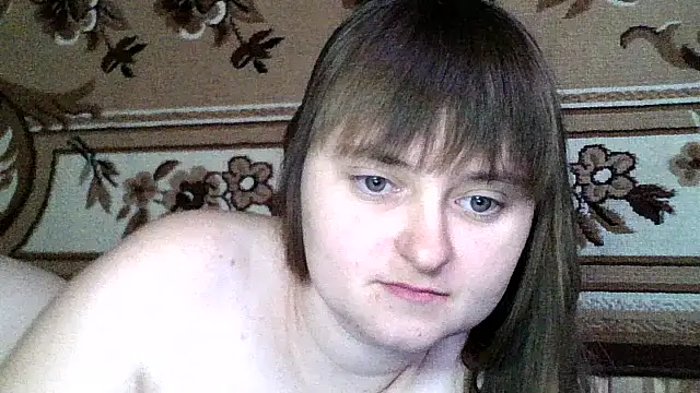 Snapshot of LuckyLust11 chatting on October 16, 2025, 2:25 pm LuckyLust11 online show from October 16, 2025, 2:25 pm