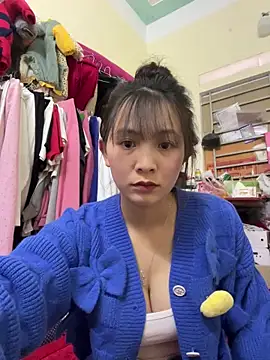 Aghenh online show from December 17, 2025, 7:57 am