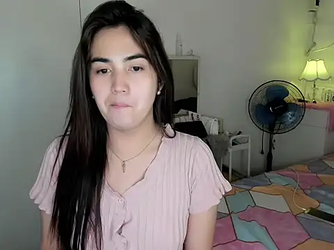 Snapshot of Alovelydoll_nica chatting on May 7, 2026, 12:15 am Alovelydoll nica online show from May 7, 2026, 12:15 am