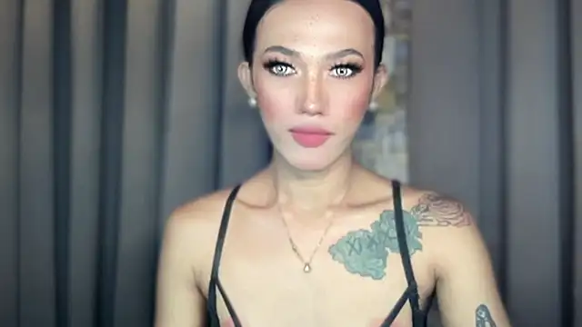 Snapshot of Lust-sluttymira chatting on November 28, 2025, 11:38 pm Lust-sluttymira online show from November 28, 2025, 11:38 pm