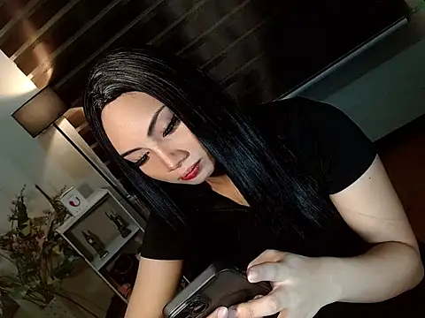 Bella subhunterx online show from March 27, 2026, 11:33 am