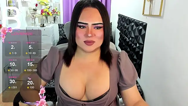 Snapshot of Tsclaryfray chatting on November 5, 2025, 8:06 am Tsclaryfray online show from November 5, 2025, 8:06 am