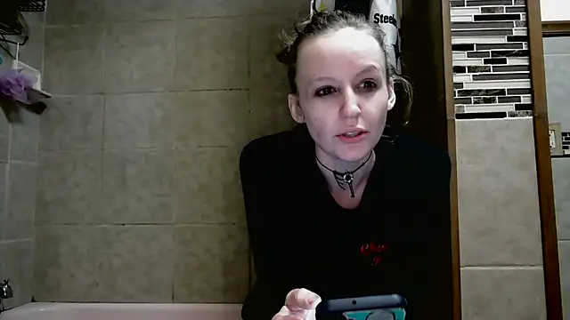 Snapshot of meateater74553 chatting on February 15, 2026, 4:02 am meateater74553 online show from February 15, 2026, 4:02 am