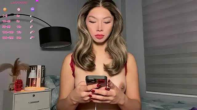 Snapshot of Demi_Maddison chatting on January 8, 2026, 2:28 am Demi Maddison online show from January 8, 2026, 2:28 am