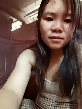 Nguyet135 online show from May 8, 2026, 1:53 am