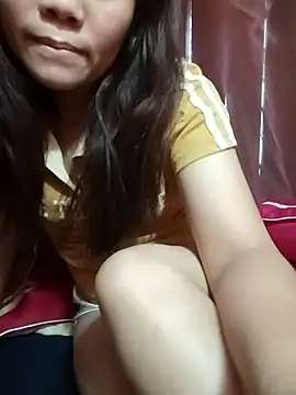 Nguyet135 online show from May 11, 2026, 2:46 am