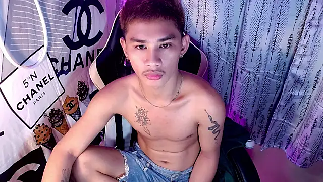 asianhardcock25 online show from December 20, 2025, 2:42 pm