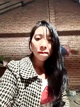 emaame68 online show from October 25, 2025, 2:17 pm