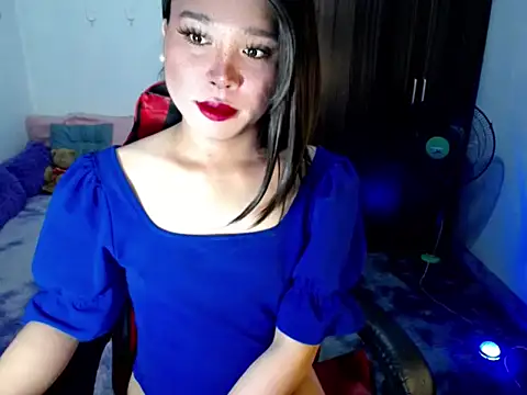 Snapshot of Urassiansweetcummer chatting on May 30, 2026, 1:45 am Urassiansweetcummer online show from May 30, 2026, 1:45 am