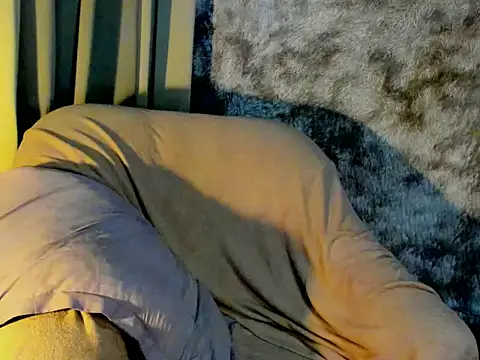 Snapshot of Sweetpeaxx chatting on December 21, 2025, 5:31 am Sweetpeaxx online show from December 21, 2025, 5:31 am